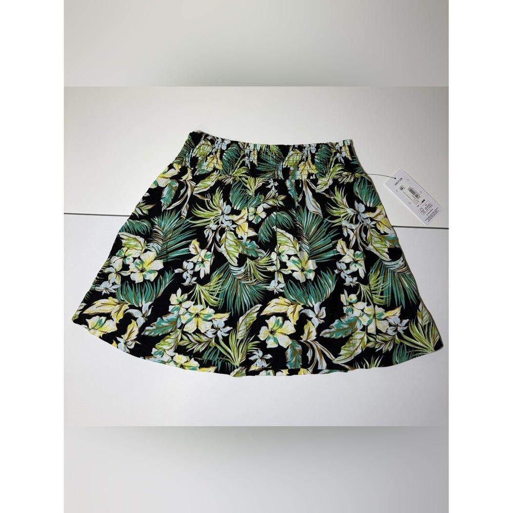 NWT Hurley Tropical Floral Skater Mini Skirt Hawaiian Coastal Small - Picture 3 of 10